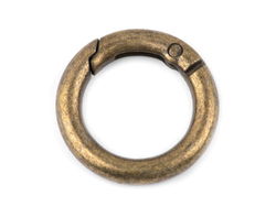 Karabiner gömbölyű táskára való / karika kulcsra Ø18 mm - régi sárgaréz